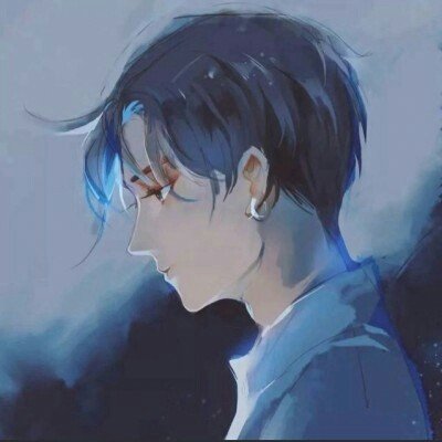 法国9岁男童被锁车内近两年